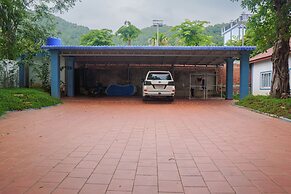 New Dragon Inn Guest House