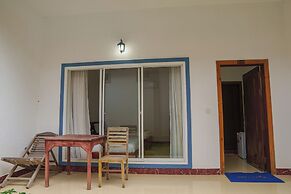 New Dragon Inn Guest House