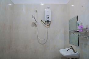 New Dragon Inn Guest House