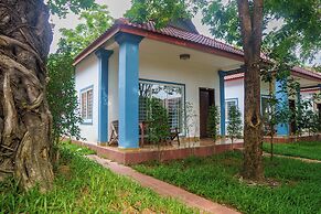 New Dragon Inn Guest House