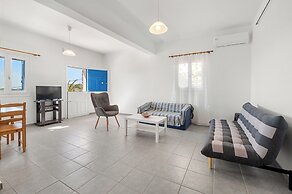 Family House for 3 by Tinosstay