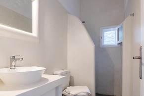 Family House for 3 by Tinosstay