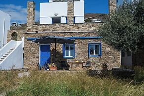 Family House for 3 by Tinosstay