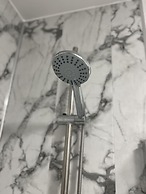 Spacious 2BR City Center Apartment