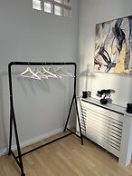 Spacious 2BR City Center Apartment