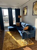 Spacious 2BR City Center Apartment