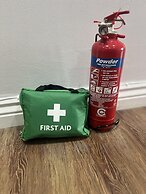 Spacious 2BR City Center Apartment