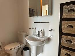 Royal Docks Luxury 3 Bedroom Apartment
