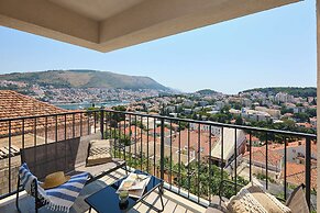 Hedera Estate, Hedera A47