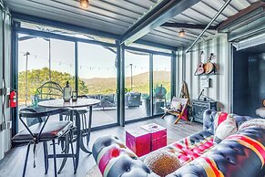 Fallbrook Airplane Home w/ Fire Pit & Mtn Views!