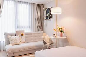 CentralViewSuite Residence Myeongdong