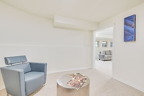 Walk to Lake Michigan: Chicago Apt w/ Deck