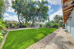 Vibrant North Palm Beach Home ~ 2 Mi to Beach!