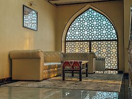 Pakhlavon Hotel