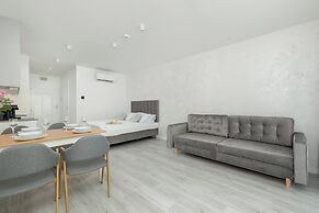Sea&lake 209 With Parking by Renters