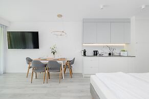 Sea&lake 209 With Parking by Renters