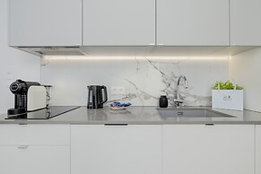 Sea&lake 209 With Parking by Renters