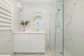 Studio With Swimming Pool by Renters