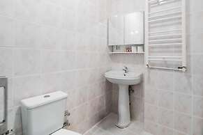 Villa With Terrace Right by the Sea in Urla