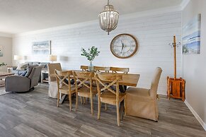 Phoenix V 1403 3 Bedroom Condo