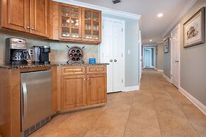 Phoenix On The Bay 1333 - Poseidon House 5 Bedroom Condo