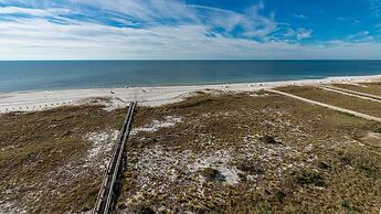 Phoenix Vi 61006 2 Bedroom Condo
