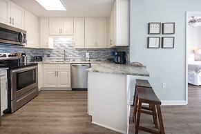 Phoenix East 1407 2 Bedroom Condo