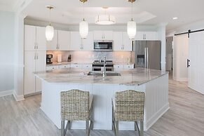 Phoenix On The Bay 1506 2 Bedroom Condo