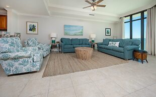 Phoenix West 1002 3 Bedroom Condo