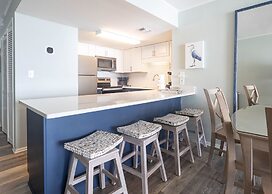 Island Winds West 872 2 Bedroom Condo