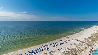 Phoenix West 1605 3 Bedroom Condo