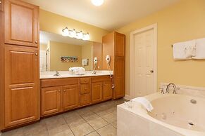 Phoenix West 1605 3 Bedroom Condo