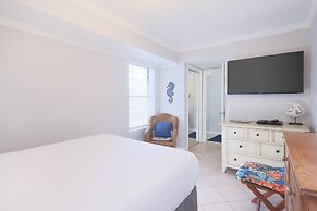 Island Winds East 207 2 Bedroom Condo