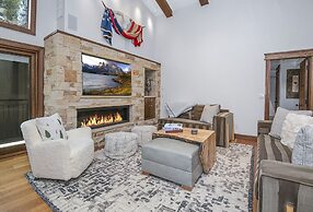 Wall St. #308 3 Bedroom Condo by RedAwning