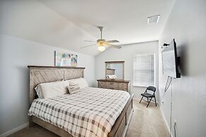 Elegant 5br Villa With Private Pool 5 Bedroom Home by RedAwning