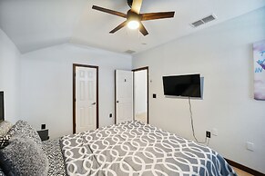 Elegant 5br Villa With Private Pool 5 Bedroom Home by RedAwning