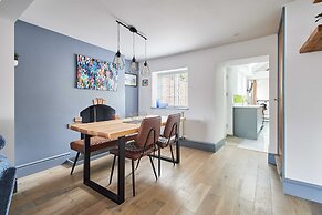 Host Stay Damson Cottage