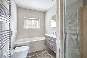 Host Stay Damson Cottage