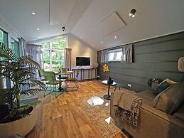 Nice Chalet in Beautiful Location, Utrecht at 20km