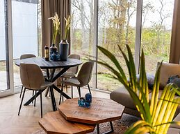 Chalet on a Holiday Park 3.5 km From the Beach