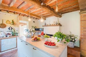 Le Due Terre Farmhouse