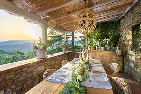 Le Due Terre Farmhouse