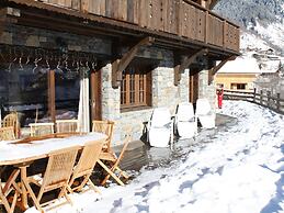 Luxury Flat With Sauna in the French Alps