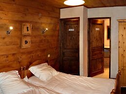 Luxury Flat With Sauna in the French Alps