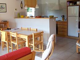 Tidy Bungalow on a Green Domain