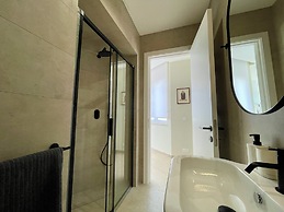 Bugibba Square Seafront LUX Apartments