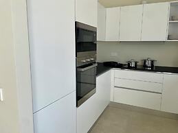 Bugibba Square Seafront LUX Apartments