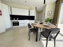 Bugibba Square Seafront LUX Apartments