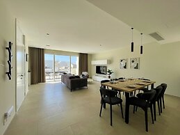 Bugibba Square Seafront LUX Apartments