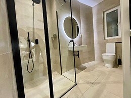 Bugibba Square Seafront LUX Apartments